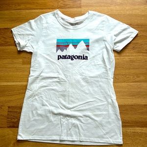Patagonia Women’s Recycled Cotton Crew Logo Tee S